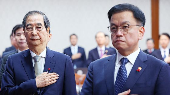 한덕수·최상목 없이 국무회의 열 수 있나…법무부 “사례 있긴 있어”