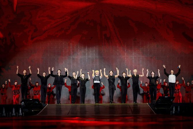 리사·로제·세븐틴·한강·봉준호…美서 뽑은 리더 100인