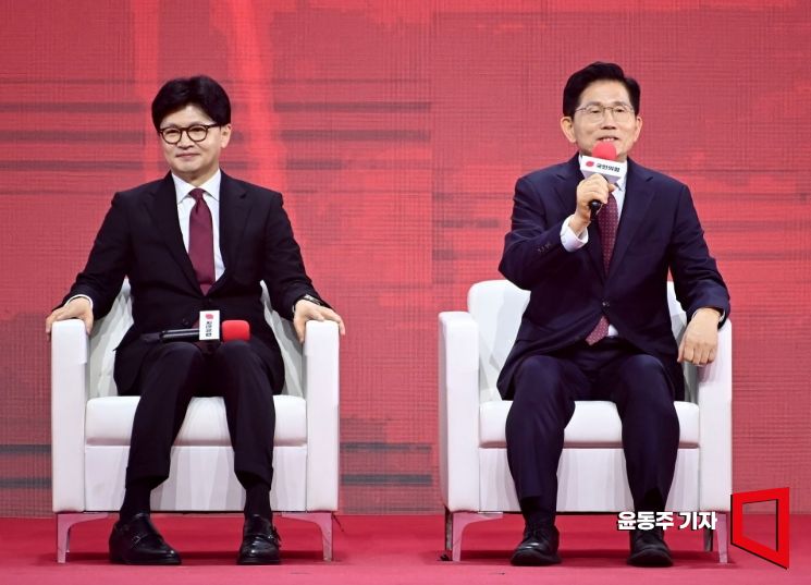 "N포 없는 나라"·"주거 부담 완화"…막판 청년 진심 전한 김문수·한동훈