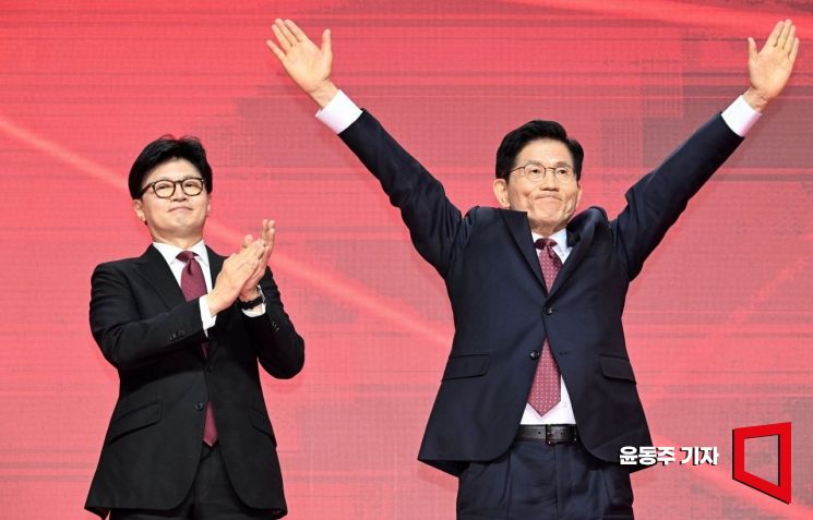 '反이재명 빅텐트' 내건 김문수…한덕수와 단일화 성사 과제