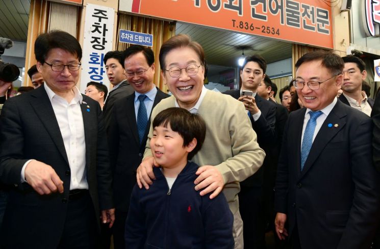 이재명 "조봉암·김대중도 '사형선고'…이번엔 반드시 살 것"