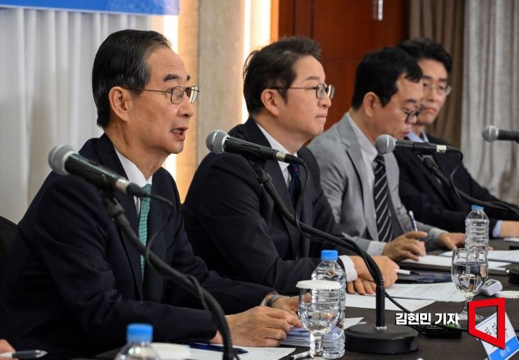 [포토] 한덕수 "개헌으로 정치 바로잡아야…성공 즉시 직 내려놓을 것"