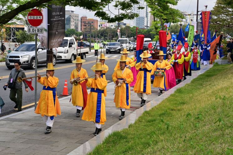진주시, '제24회 진주 논개제' 성황리 마무리