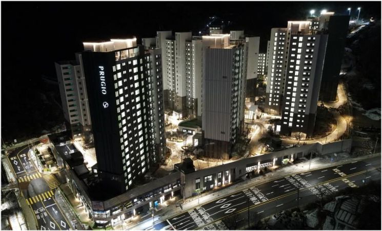 관악구 신림3재정비 준공...대우푸르지오 571세대 입주 시작