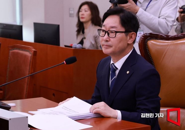 [속보]검찰, '패스트트랙 충돌' 與 박범계·박주민 벌금형 구형