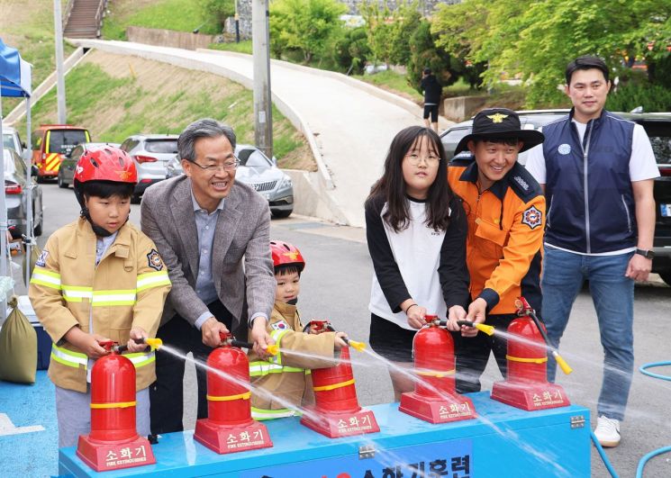 제103회 어린이날 기념행사에 참여한 오도창 영양군수. 영양군 제공