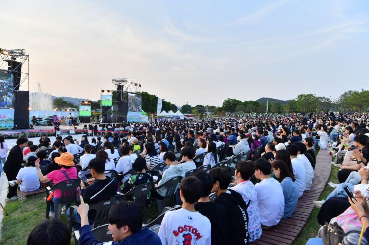 장성 황룡강에 봄 음악 흐른다…10~11일 꽃길축제