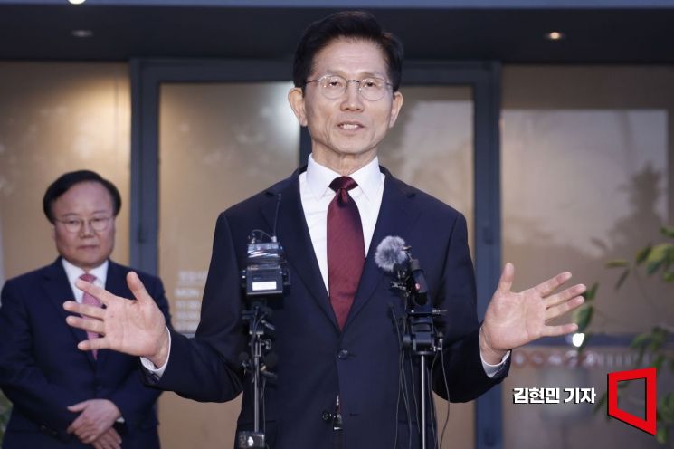 [포토] 김문수·한덕수 '단일화 담판' 빈손 종료…"합의된 것 없다"