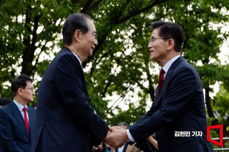 韓 "당장 단일화 결판" vs 金 "난데없이 청구서"…2차 회동 결렬(종합)