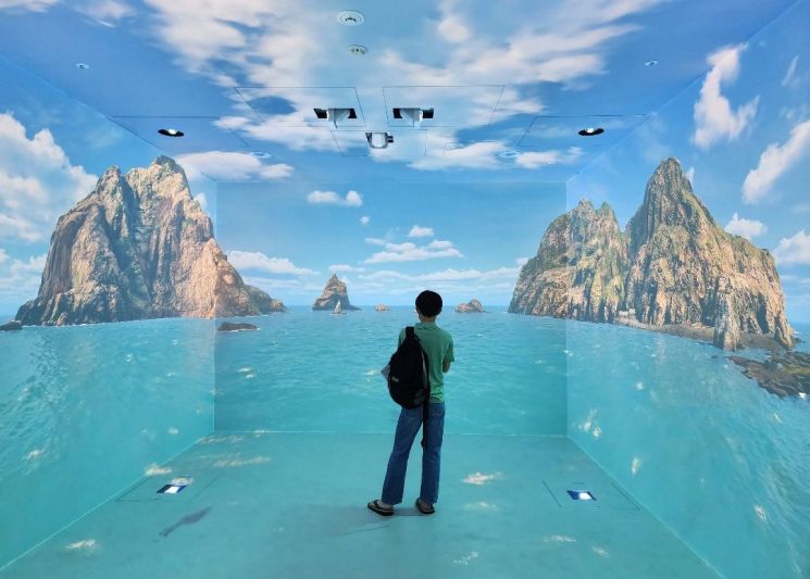 '독도는 일본땅' 日 전시관 재개관…서경덕 "영토 도발에 단호히 대처해야"