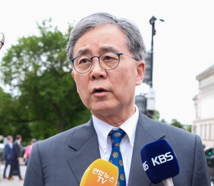 국외는 백악관, 국내는 영남권…험지 공략 나서는 李