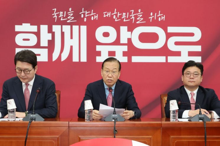 권영세 "김문수, 시간끌며 단일화 무산…신의 내팽개쳐 읍참마속 결단"