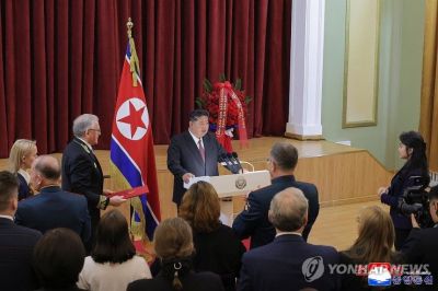 김정은 "우크라 괴뢰 방치하면 안 돼"…러 파병 정당성 주장