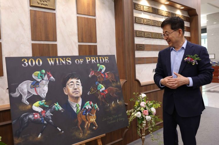 300승 달성 ‘1등 마주’ 이종훈… “말 한 마리의 인생, 그 자체가 감동입니다”