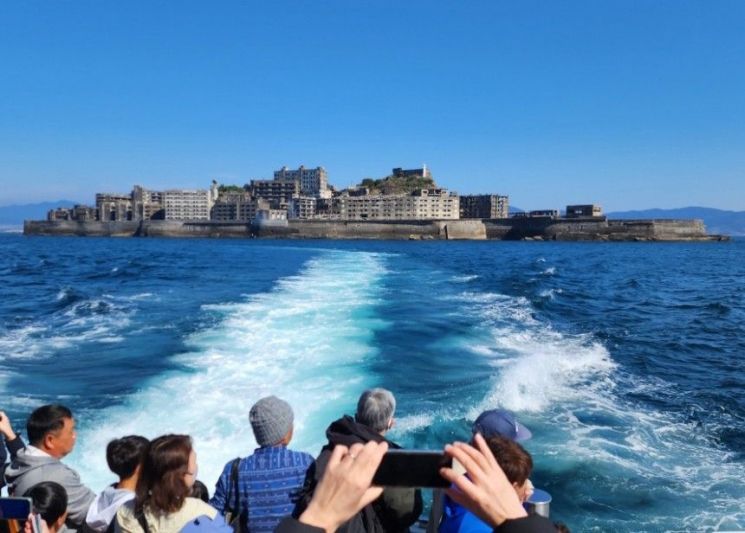 日 '약속 쏙 뺀' 군함도 VR 제작…서경덕 "강제노역 또 외면"