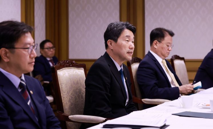 이주호 권한대행, 경제안보전략 간담회 연합뉴스