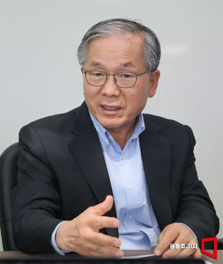 이재훈 에코프로파트너스 대표가 아시아경제와 인터뷰를 하고 있다. 윤동주 기자