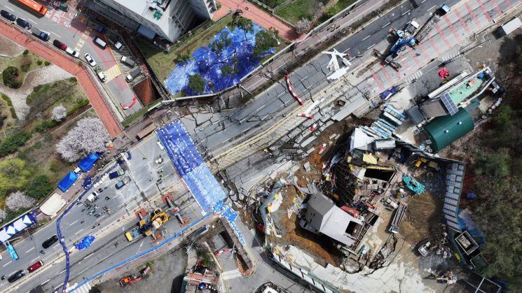 여의도역 신안산선 공사 포스코이앤씨 협력사 50대 결국 사망