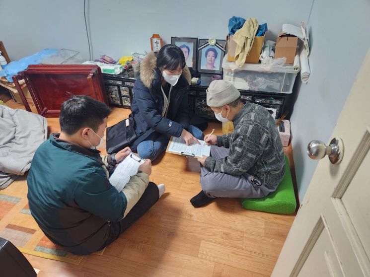 성동구, 서울시 최초 '찾아가는 보건복지서비스사업 활성화' 조례 공포 