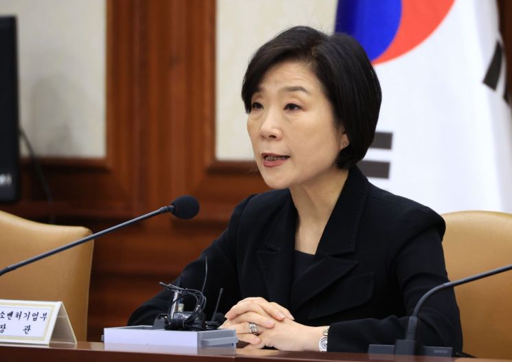 유동성 막힌 中企·소상공인…중기부, 정책금융 4.2조 더 푼다