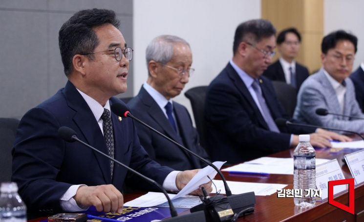 [포토] 발언하는 민병덕 디지털자산위원장