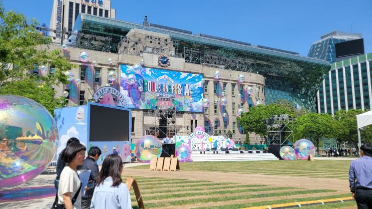 "SNS '좋아요'도 누르지 말아라"...21대 대선 본격화 공직자들 중립 확립 당부