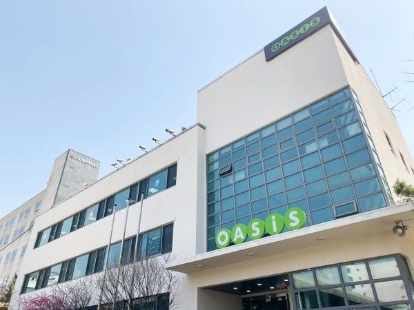 오아시스마켓 본사 전경.