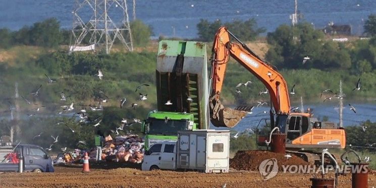 인천시 서구에 위치한 수도권매립지 모습. 연합뉴스