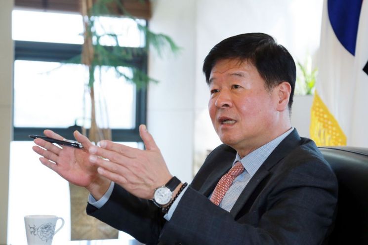 [과기부총리 부활]"국무회의 보다 셌던 과기부총리 회의"