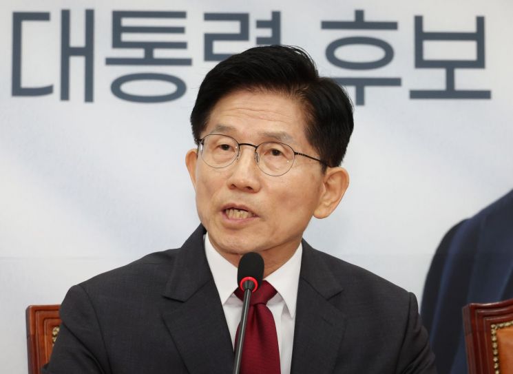 김문수, '5·18 책임자' 선대위 고문 임명…“민주주의 파괴”