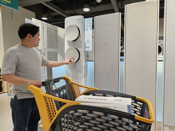 "이른 수요 잡자"…이마트, 대형 냉방가전 행사 앞당겨 시작
