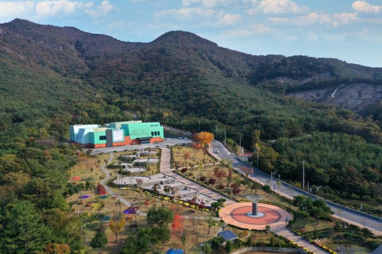 고흥군 분청문화박물관은 문화체육관광부와 한국문화예술위원회가 함께 실시한 '2025년 길 위의 인문학' 공모사업에 올해 처음으로 선정됐다. 고흥군 제공