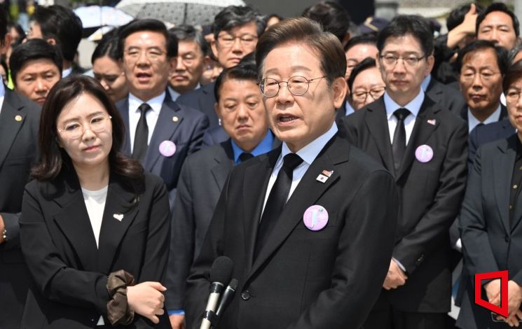 [포토] 이재명 “대통령 4년 연임제 도입 필요” 