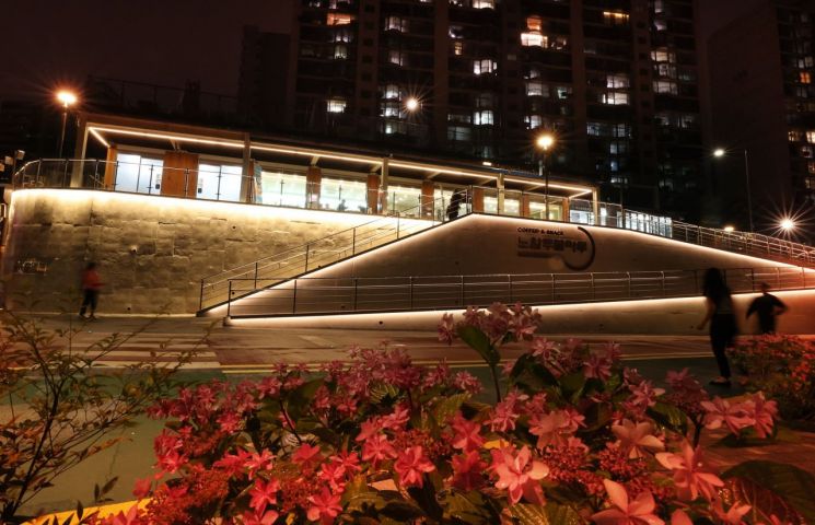 주말이면 1300명이 찾는 곳? ...노원두물마루 가족 나들이 명소로 인기