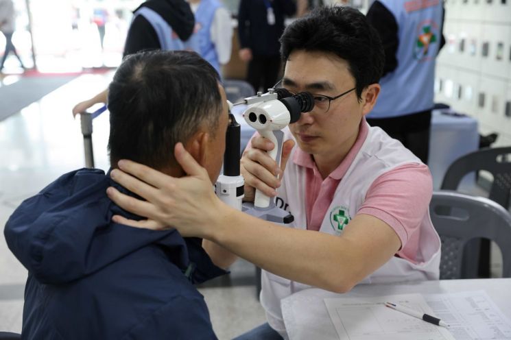 렛츠런파크 부산경남, 지역민 위한 '토닥토닥 의료 나눔 행사' 개최
