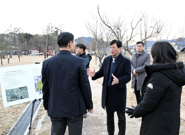 장수군이 한국매니페스토실천본부가 주관한 '2025 전국 민선8기 전국 기초단체장 공약이행 및 정보공개 평가'에서 2년 연속 최고등급(SA)을 받았다. 장수군 제공