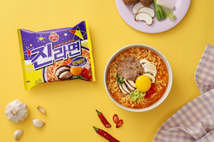오뚜기, 한정판 '진라면 약간매운맛' 출시…"진순파vs진매파 논쟁 종결"