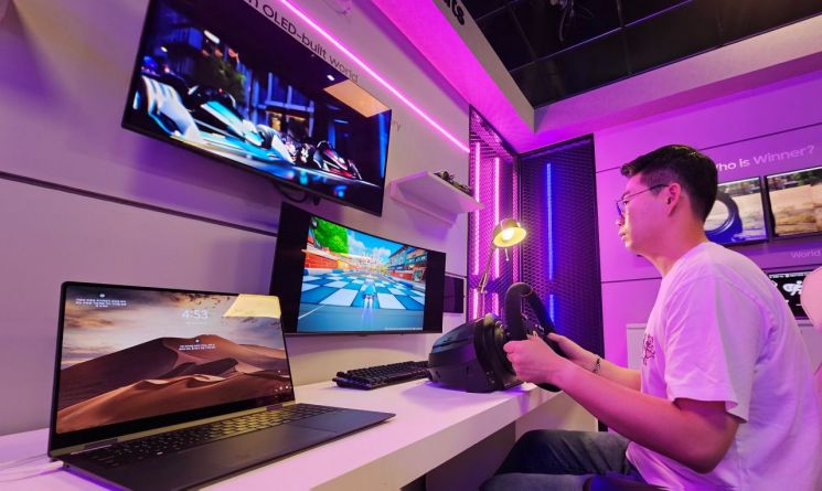삼성디스플레이, '차세대 OLED' 대만 출격