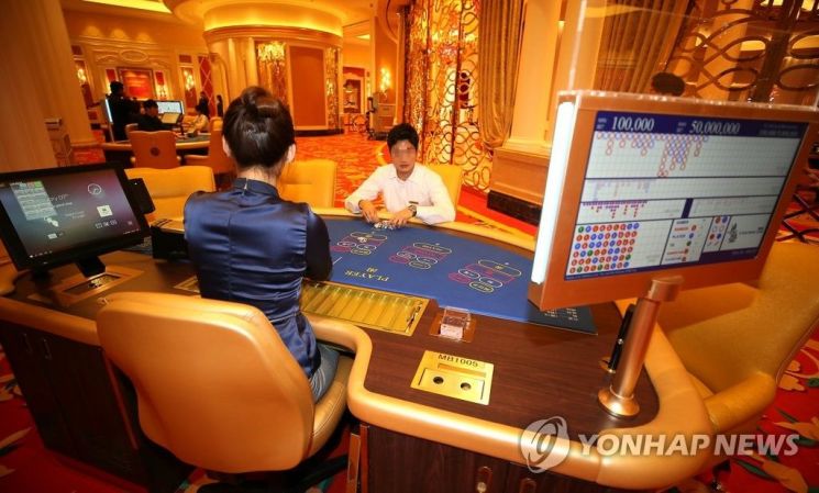 '1000원 걸어 2억 잭팟'…제주 카지노 30대 중국인 대박 