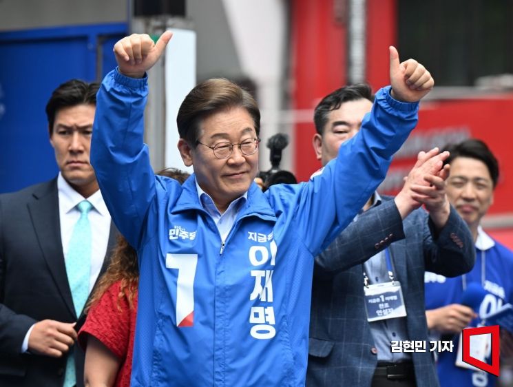 이재명 "김문수와 경쟁 아냐…'대한민국'과 '反대한민국' 세력 전쟁"(종합)