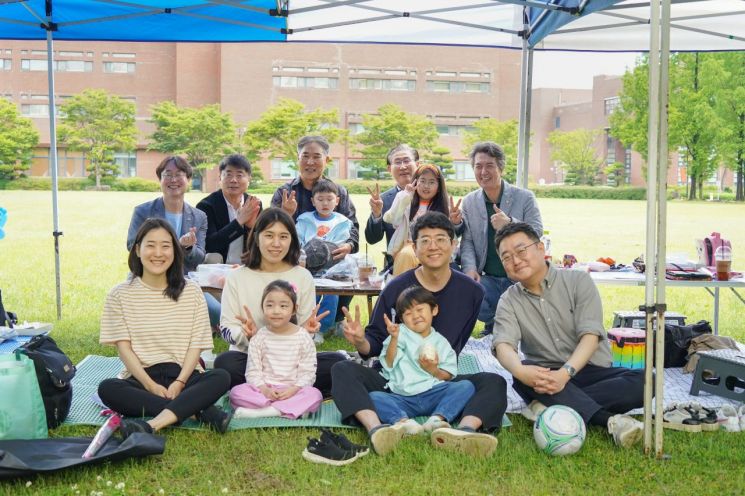 GIST, '우주를 그리다' 과학상상 어린이 미술대회 성료