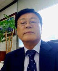 '군민의상'을 수상한 김동교 대표