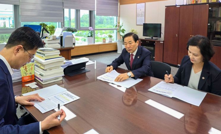 성낙인 창녕군수, 국비 확보·농촌 인력난 해소 위해 총력