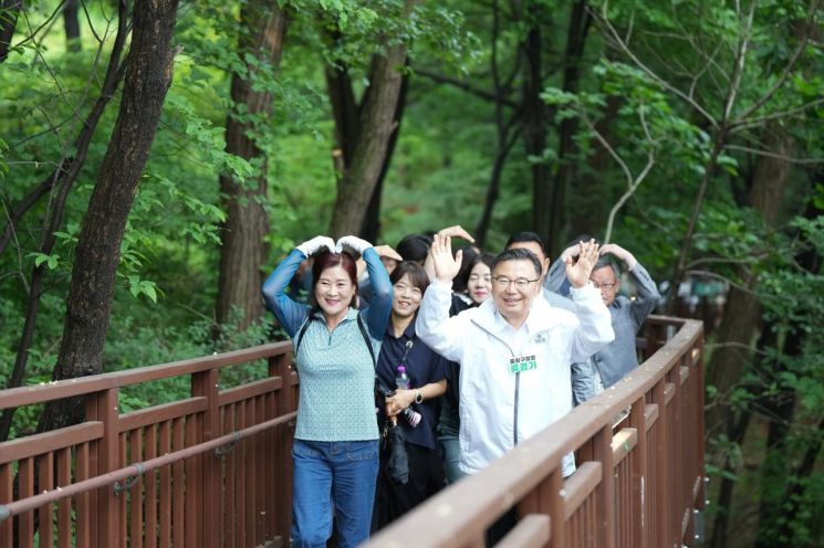 중랑구 망우역사문화공원 '망우동행길' 준공