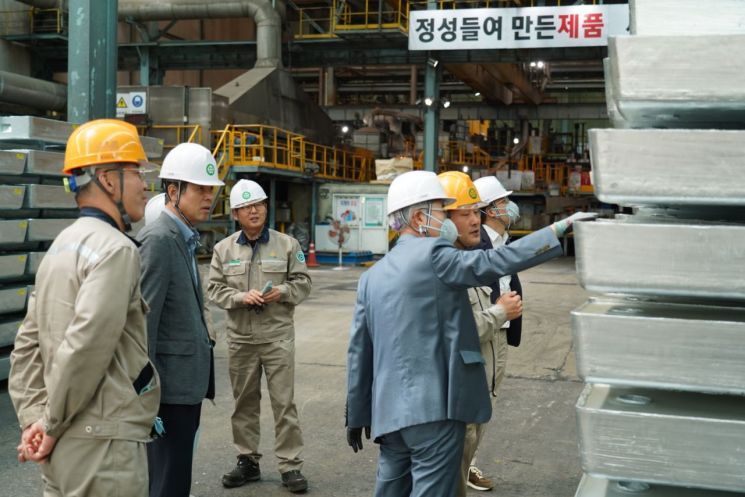 영풍 사외이사, 석포제련소 첫 현장 방문… "환경·안전 투자 지속"