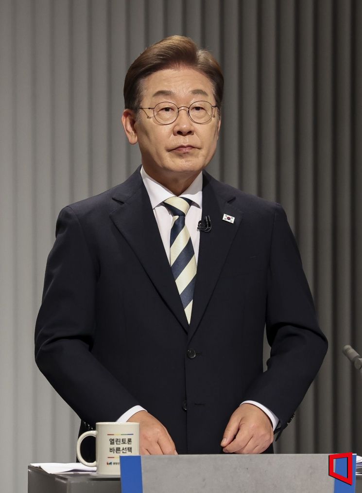 [포토] 이재명, '부자감세 철회' 요구에 "경제 어려워 유보해야"