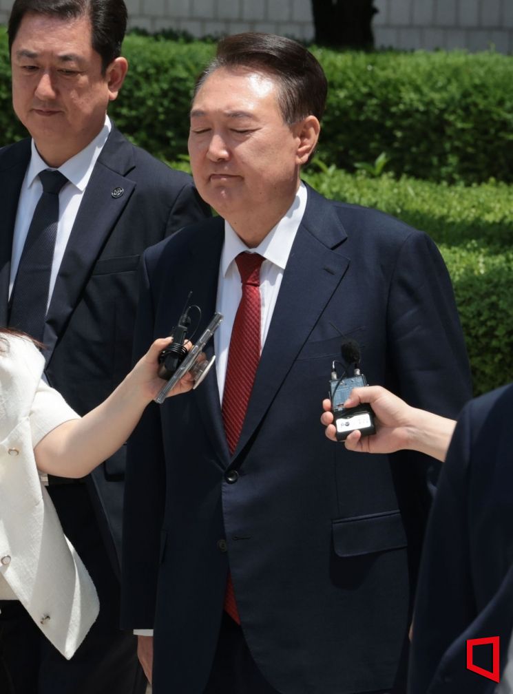 전광훈 광화문 집회서 메시지 전달한 尹…"김문수에 힘 몰아달라" 