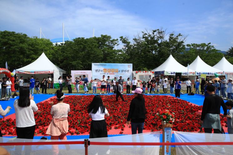 '올데이로즈' 제15회 곡성세계장미축제 성료