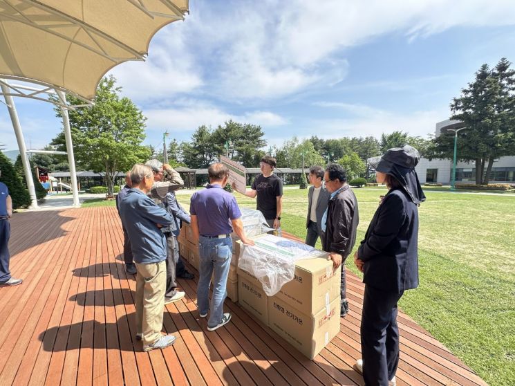 용인시, 겨울철 꿀벌 집단 폐사 막는 '스마트 양봉' 시범사업 추진