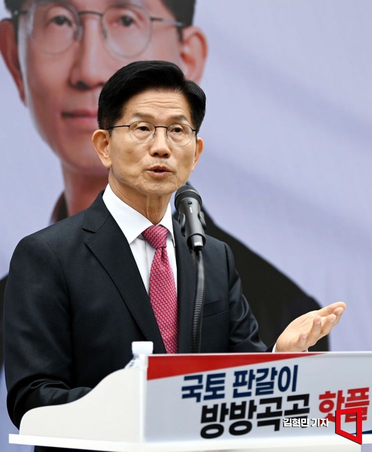 [포토] 김문수 “경제 어려워 민생 시급… 당선 직후 30조 추경 편성”